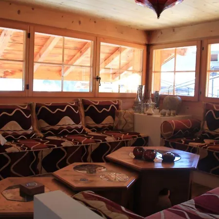 Couette-café B&B Riad des Neiges 4*