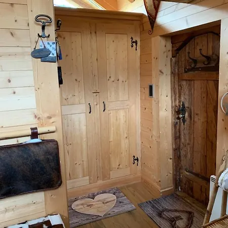 B&B Riad Des Neiges Alojamento de Acomodação e Pequeno-almoço 4*